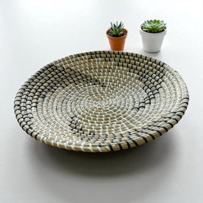 Hasır Dekoratif Sepet  Siyah-Beyaz