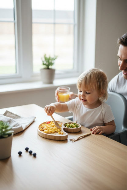 Ördek Figürlü Bambu Bebek Mama Seti – Bölmeli Tabak + Kaşık Çatal Seti