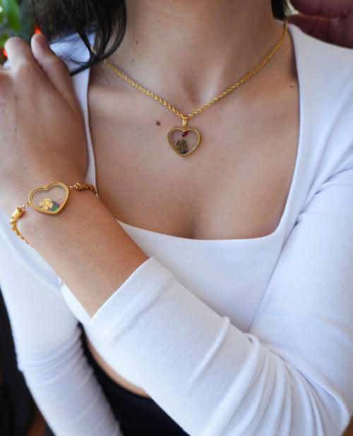 Kalpli Yonca Figürlü Gold Kaplama Kolye & Bileklik Seti – Şans ve Zarafet Bir Arada