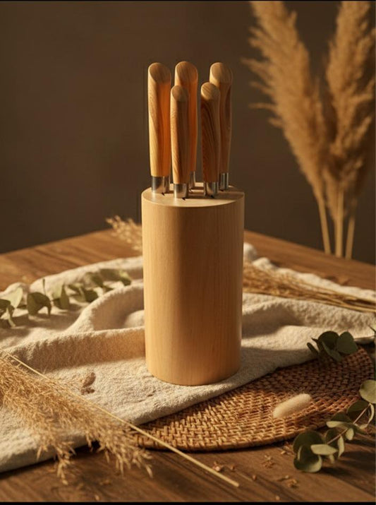 Ahşap Saplı 5’li Bıçak Seti ve Doğal Ahşap Blok – Şık, Dayanıklı ve Premium Sunum